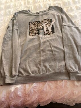 MTV Logo Gray Crewneck Sweatshirt - women
